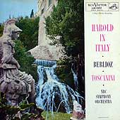 Arturo Toscanini conducts the NBC Symphony and William Primrose in Harold in Italy (RCA LP cover)